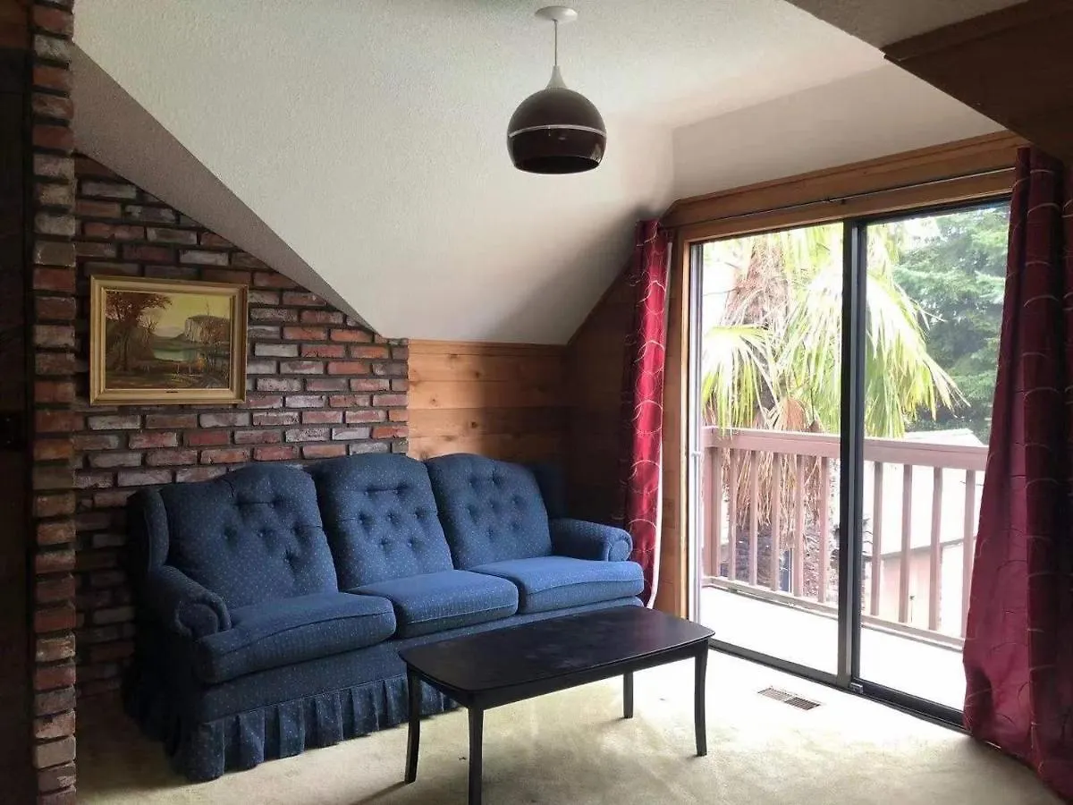Jason House - Immaculate Suites In A Quiet Seaside Neighbourhood Near Uvic Victoria 0*,